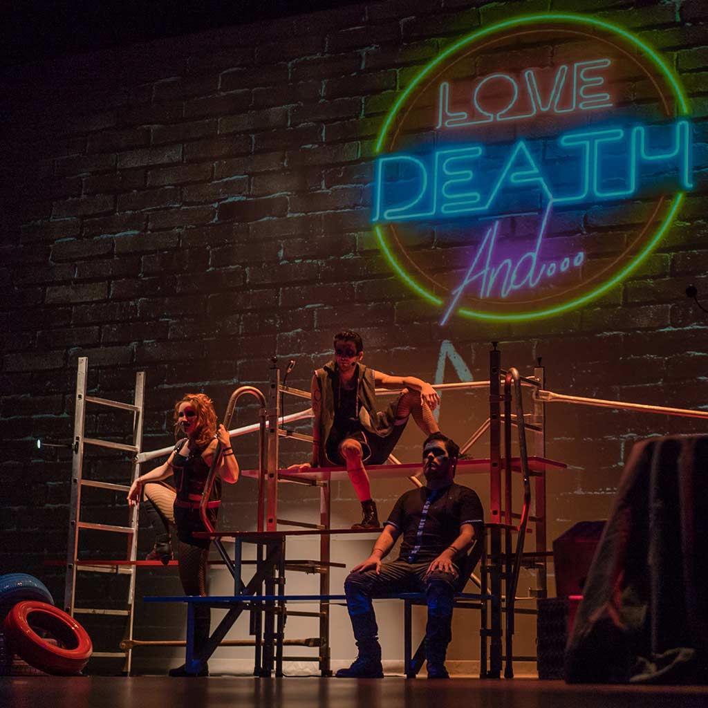 love death and teatro romea inicio espectaculo improvisacion improvivencia